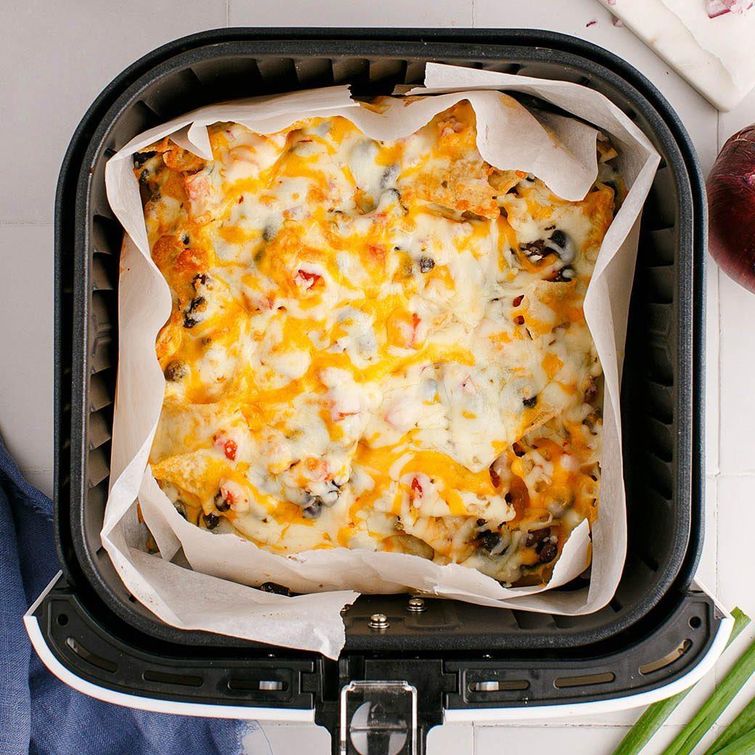 Cheesy air fryer nachos
