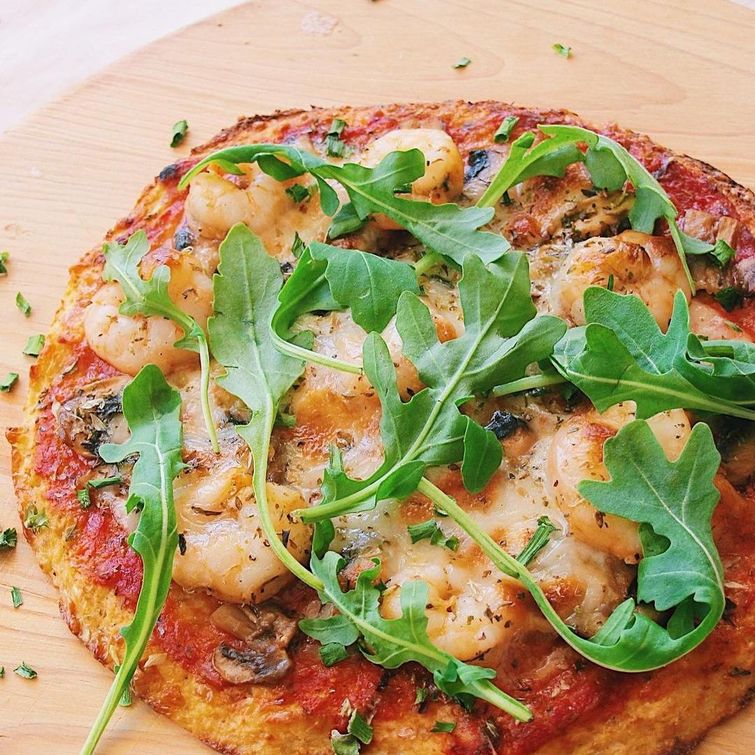 Healthy pizza with cauliflower crust