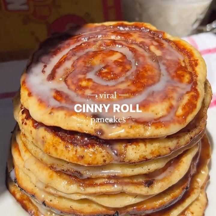 cinnamon roll pancakes