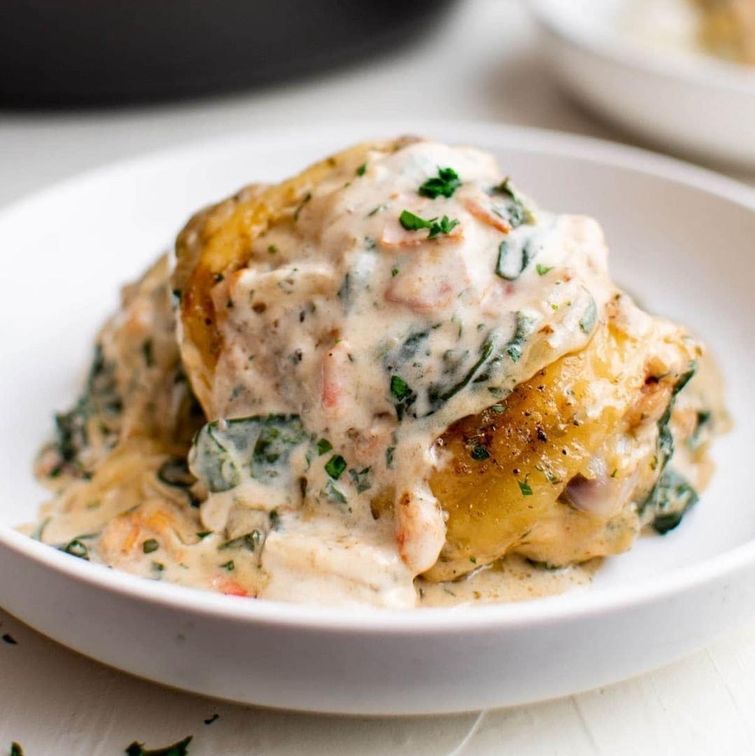 Delicious Tuscan chicken skillet