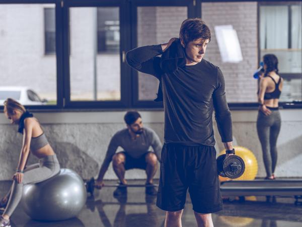 Man lifting weights