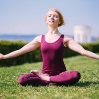 This guide provides an introduction to mindfulness meditation, exploring its benefits and practical ways to incorporate it into your daily life.