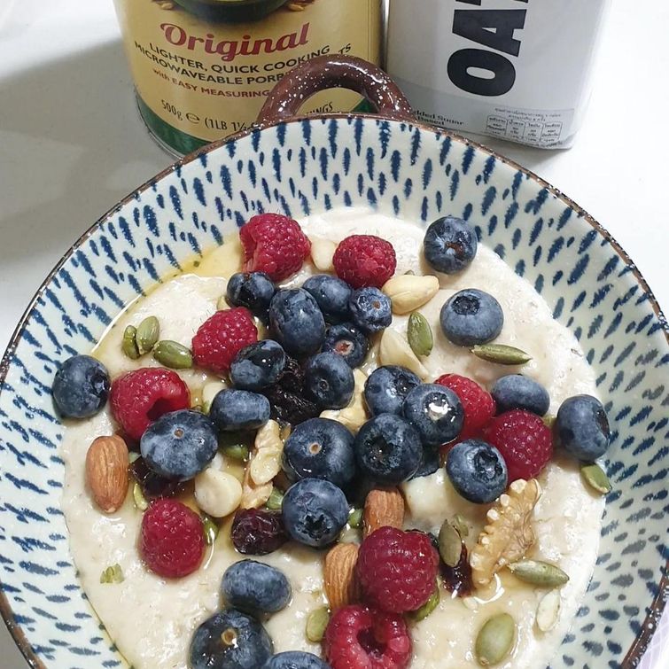 oatmeal breakfast bowl