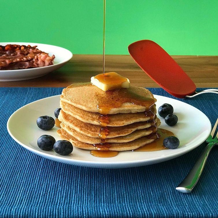 fluffy paleo pancakes