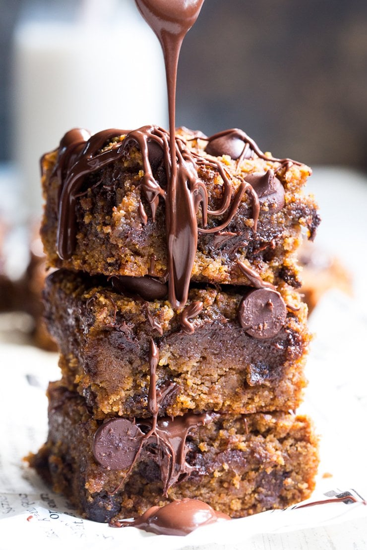 Fudgy Pumpkin Blondies with Chocolate Chips