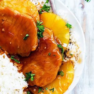 Slow Cooker Hawaiian Pork Chops