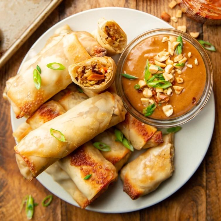 Delicious vegan spring rolls