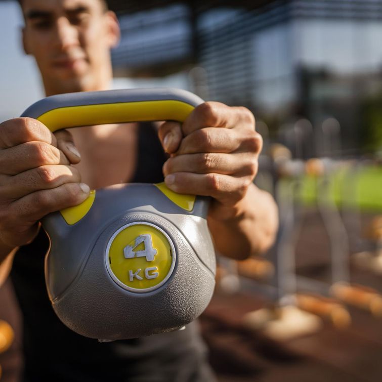 Stylish vinyl kettlebell set