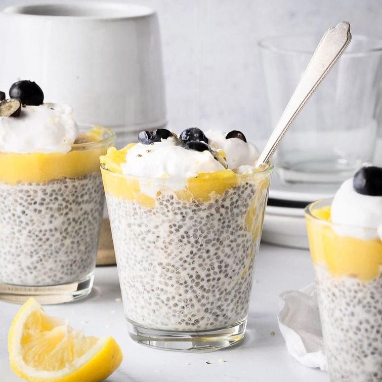 Vegan lemon chia seed pudding